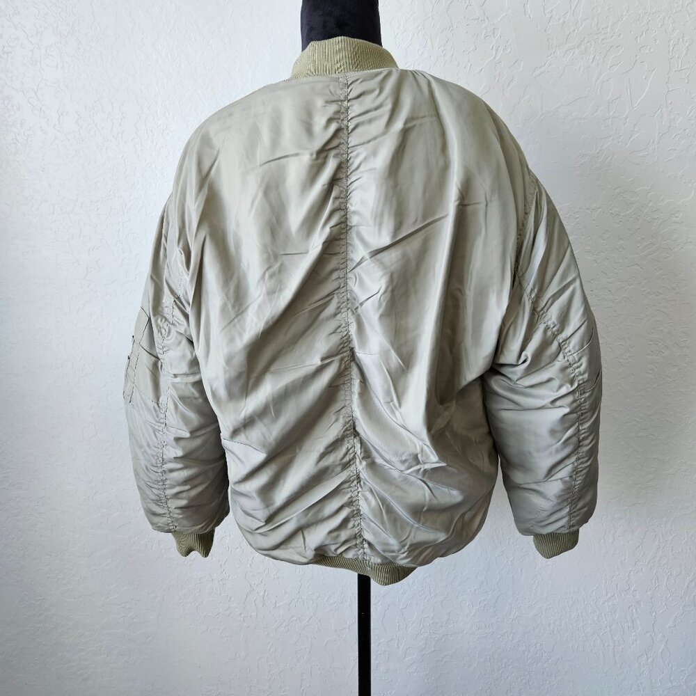 NWT Blank NYC Bomber Style Jacket Coat Pale Green Trendy Sz Small Oversized - Picture 3 of 16